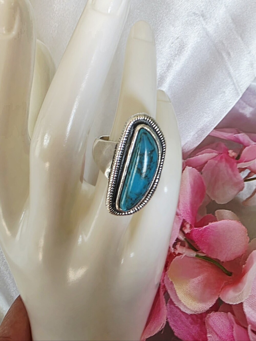 Silpada 925 Sterling Silver Turquoise Ripple Ring  R3482 RARE Size 7